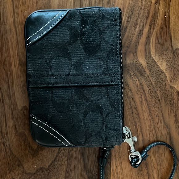 Coach Wristlet, Signature C - Picture 2 of 5